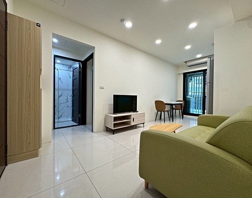 【徐匯中學】近徐匯廣場、捷運，全新大樓、新裝潢美屋、大露臺 - Image 3