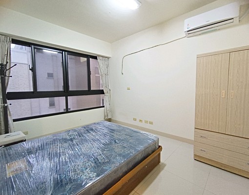 透天/近新豐火車站/明新科大/可租補/室內車庫 - Image 2