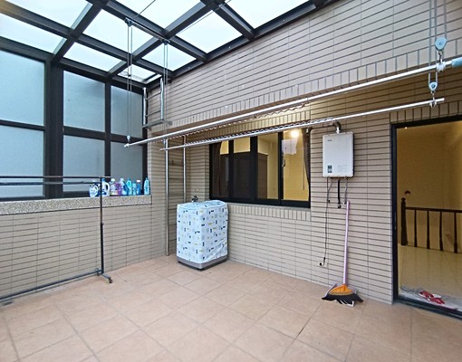 透天/近新豐火車站/明新科大/可租補/室內車庫 - Image 6