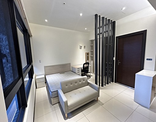 東森"星展家團隊"新莊副都心捷運高級住家(全套家具) - Image 1