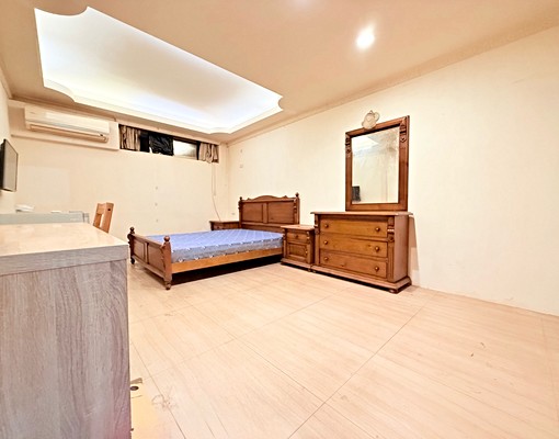 迴龍站/萬元美屋/獨立衛浴/含水網路第四台/免爬梯 - Image 2