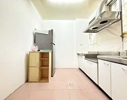 ✨梧棲區透天✨大四房門前停車店面住家皆合宜 - Image 11