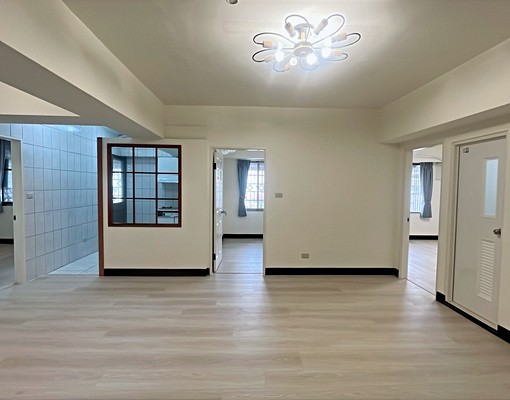 近好市多❤️精緻三房南屯超級便利社區❤️ - Image 1