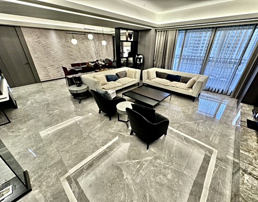 國家一號雙平車含管理費千萬裝潢雙主臥 - Image 1