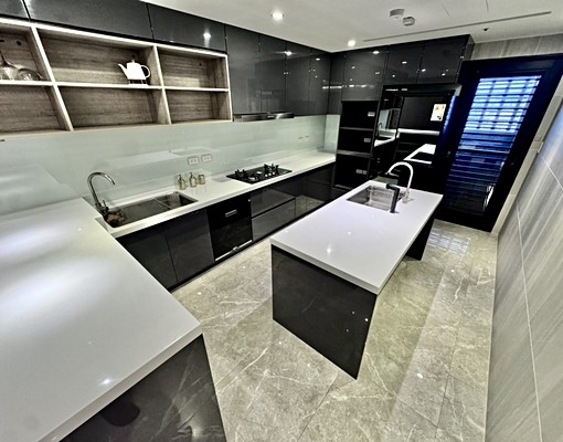 國家一號雙平車含管理費千萬裝潢雙主臥 - Image 6