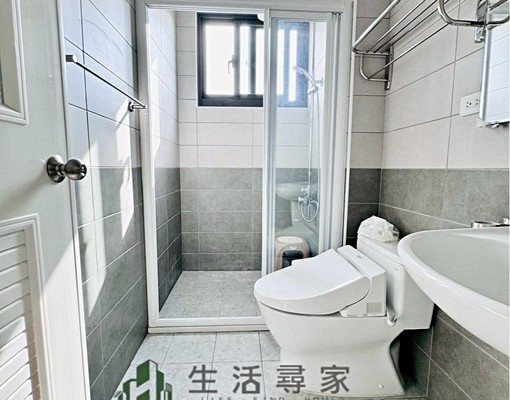 近永寧國小#全新整棟透天3房2衛#可租補可戶籍#門口可停雙車 - Image 12