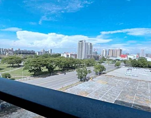 【租】高大特區#京城柏克萊精美2房+平車 - Image 11