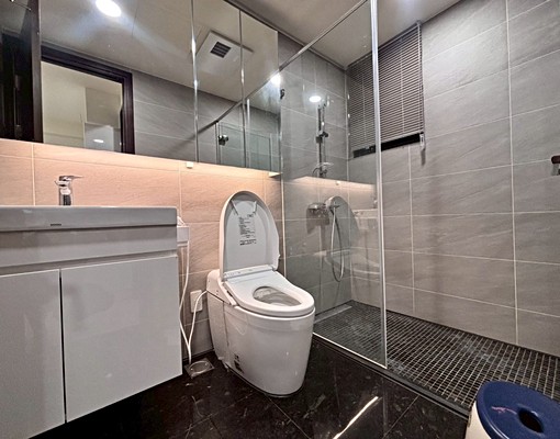 國雄文心1號💥溫馨兩房平車💥附家具電系統櫃~租屋最謹慎 - Image 5