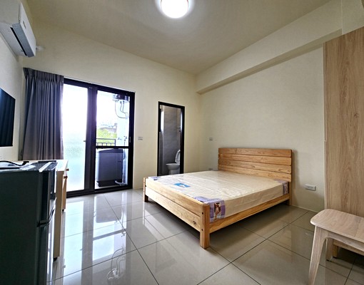 全新.電梯.陽台.獨洗.台電電表.禁菸 - Image 1