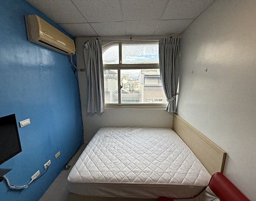 【獨立洗衣機】金山街中段獨立洗衣機&瓦斯熱水器採光佳套房出租 - Image 4