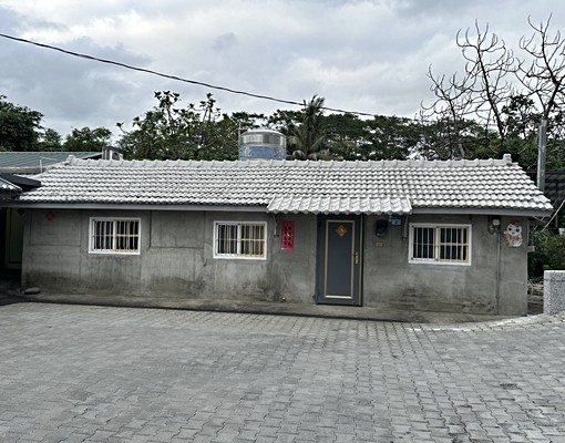 建國路透天平房出租 - Image 2