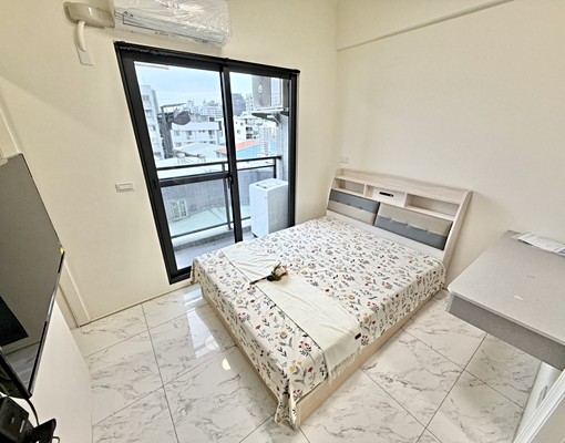 全新完工/全新家電👍可租補💰子母車/電梯🛗/近逢甲 - Image 3