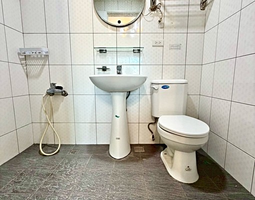 文心櫻花站👌現代美宅~傢俱齊全~經濟優選 - Image 10