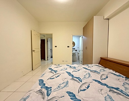 新店總站🚄租補戶籍🌟拎包入住空間大🌟格局方正衛浴開窗 - Image 7