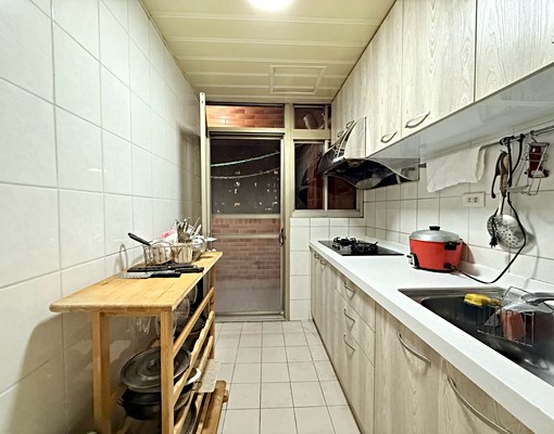 新店總站🚄租補戶籍🌟拎包入住空間大🌟格局方正衛浴開窗 - Image 13