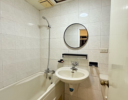 新店總站🚄租補戶籍🌟拎包入住空間大🌟格局方正衛浴開窗 - Image 15