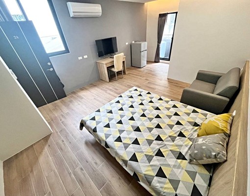 稀有超大空間✨可租補✨乾濕分離✨機車位✨陽台獨洗曬 - Image 3