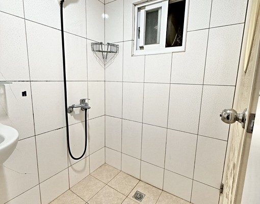 可租補💰超划算👍電梯🛗走路到中教大/英才/聽笨金魚唱歌 - Image 11