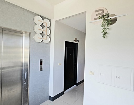 🌈竹南鬧區商圈/附機車位/✨$8500 - Image 11