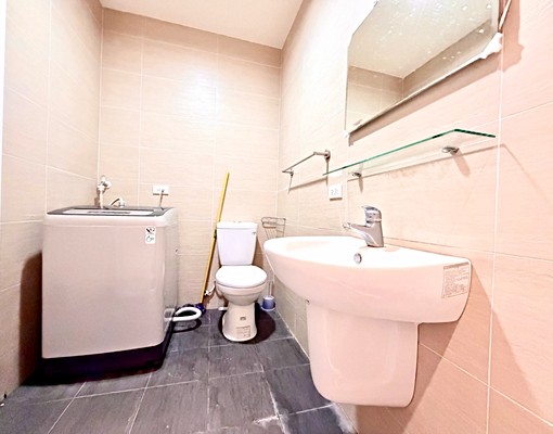 近園區獨洗套房/清大夜市 - Image 8