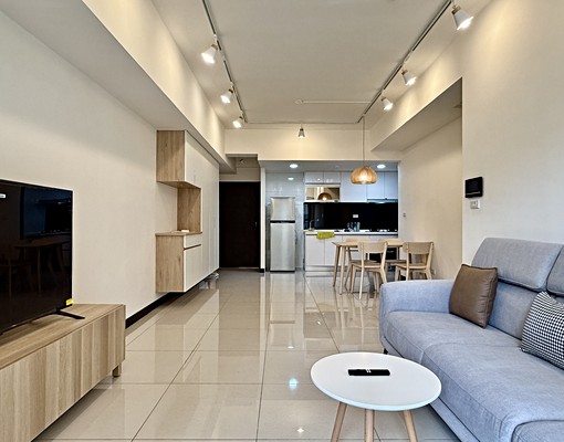 新邑👑精緻裝修三房👍可租補~22000元含車管 - Image 2