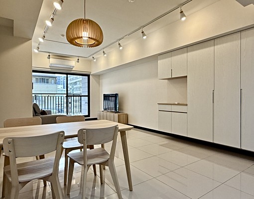 新邑👑精緻裝修三房👍可租補~22000元含車管 - Image 4