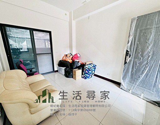 近中港夜市❣️全新三房透天☑️雙平車💯設備可談‼️ - Image 4