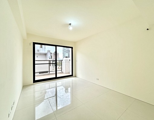 💫光速鉑金⚡️邊間電梯豪墅⚡6米大面寬⚡️住商合一歡迎醫美 - Image 13