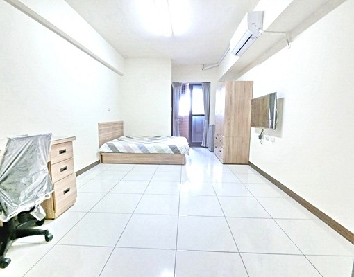 ✨近勤益✨可租補✨全新✨平面停車位✨機車位✨採光好~空間大 - Image 1