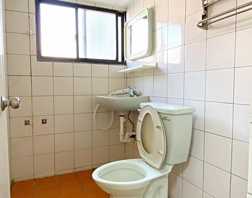 園區獨立陽台大套房 - Image 4