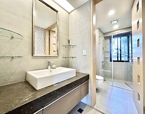 環遊了整個星系✨超大坪數環繞採光✨女王專屬更衣室雙平車 - Image 13