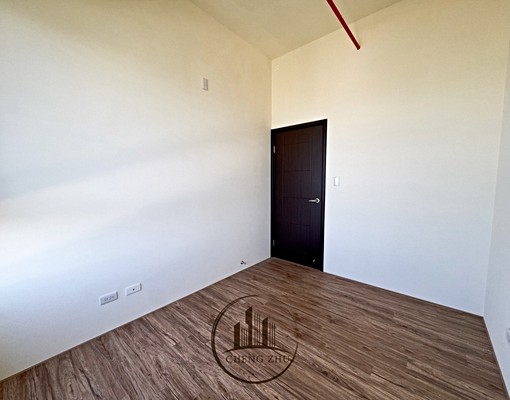 🥇|沙鹿新建案|空屋木地板|平面車位|頂樓帝王戶|高視野 - Image 3