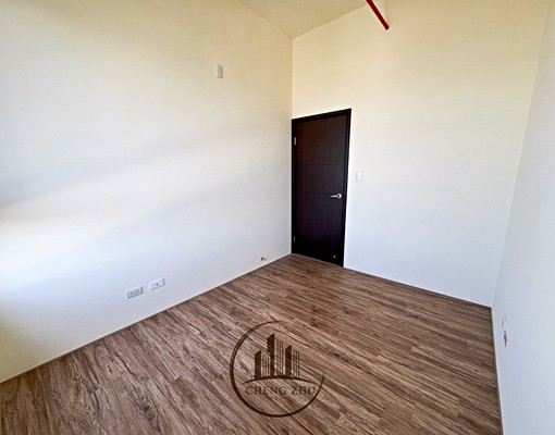 🥇|沙鹿新建案|空屋木地板|平面車位|頂樓帝王戶|高視野 - Image 2