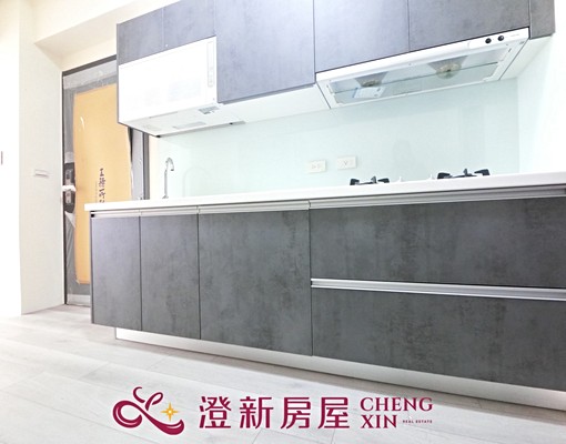 全新裝潢全新家俱電🌹可租補報稅入戶籍🌹可合租 - Image 4