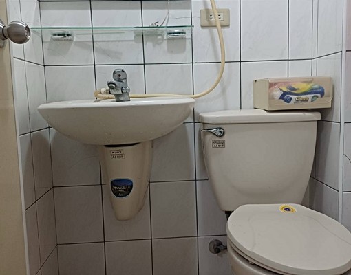 套房出租(含天然瓦斯，水費) - Image 2