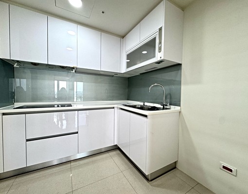 東海中科國聚之璟💕全新精裝美大三房視野戶+平車 - Image 8