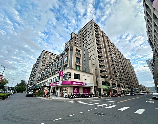 【限女姓】左營軍港採光大套房B - Image 12