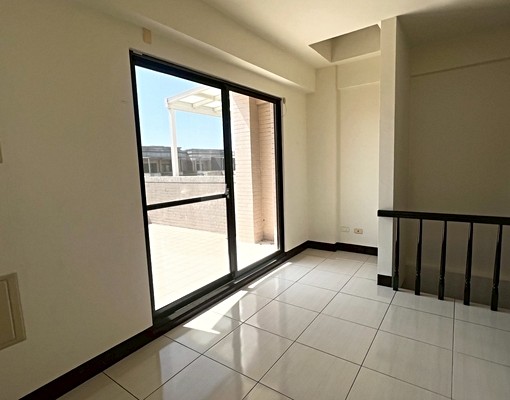 ✨沙鹿豪華四房大透天🎀空間大・採光佳・車位多 - Image 8