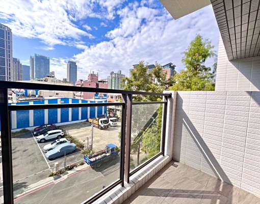 新光遠百逢甲❤親家河南道❤精裝超美2房2衛平車 - Image 5