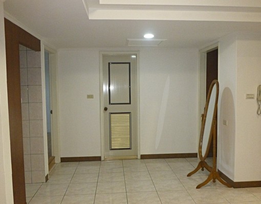 德昌新世紀近健康公園電梯華廈出租 - Image 2