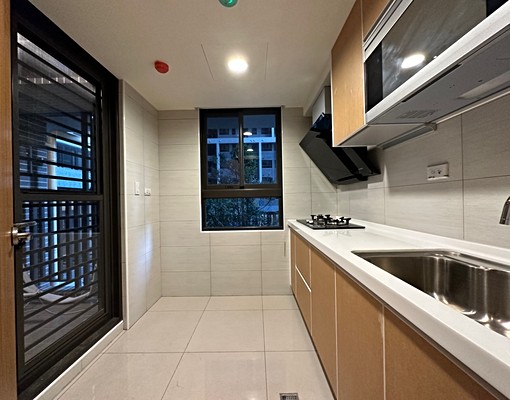 遠雄幸福城3房簡配平訂2萬全含可寵雙租補,全配23000 - Image 1