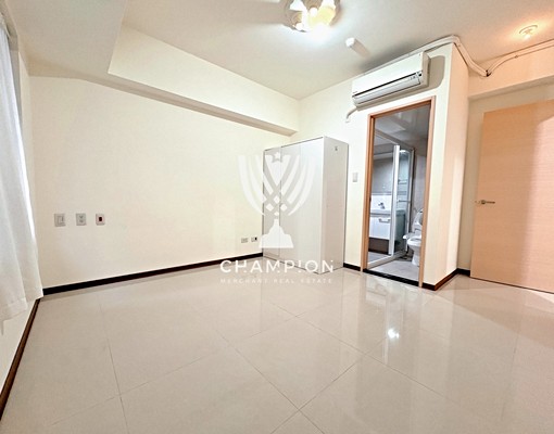 🏆冠軍錢多多🏆租★信義城前區大三房改二房~有車位可另租 - Image 4