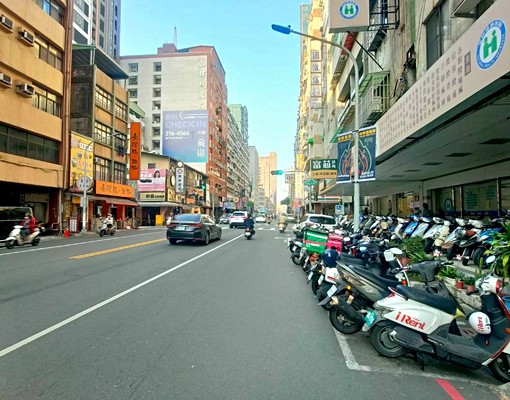 美麗島捷運站~電梯美三房免兩萬⁉️‼️ - Image 10