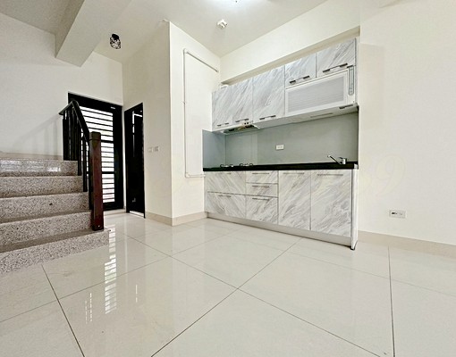 租-德賢商圈【郡都VILLA花園】臨路透天 - Image 5