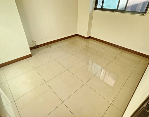 右昌城中星大4房壹樓樓中樓平車3衛浴~附花園露臺 - Image 6