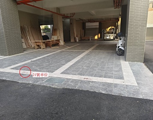 阿蓮中正全新金店面大面寬9米寬38.5坪 - Image 6