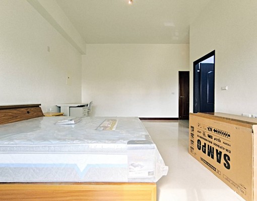 近湖美社區🌈全新電梯透天-獨立大套房🌈-限女性/可租補 - Image 3