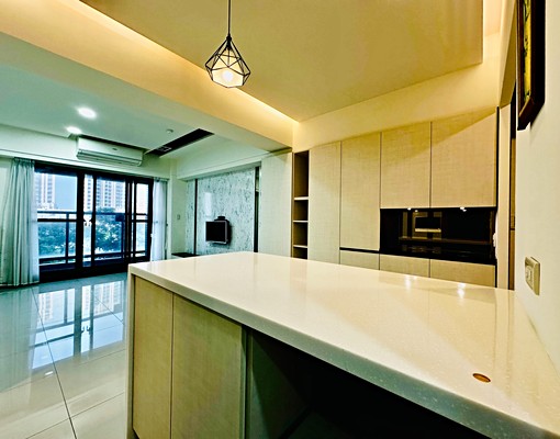 (租)臨高雄大學明亮通風2+1房家俱電齊全+車位 - Image 2