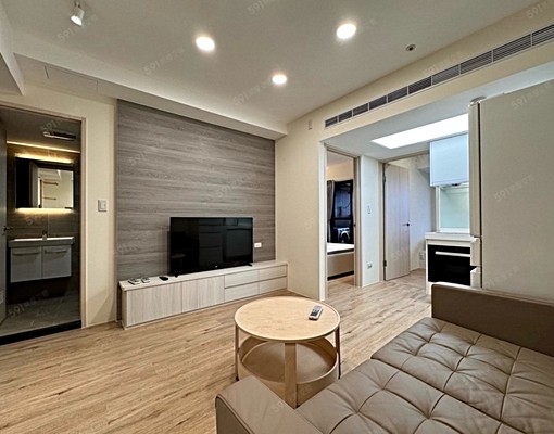 輕奢裝潢全配家具~拎包即可入住~含車含管 - Image 2