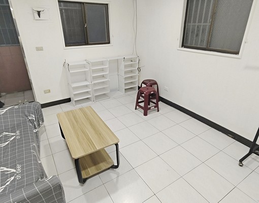 新埔民生✨採光通風✨獨洗曬✨台電✨正2房✨獨立陽台✨大空間 - Image 3